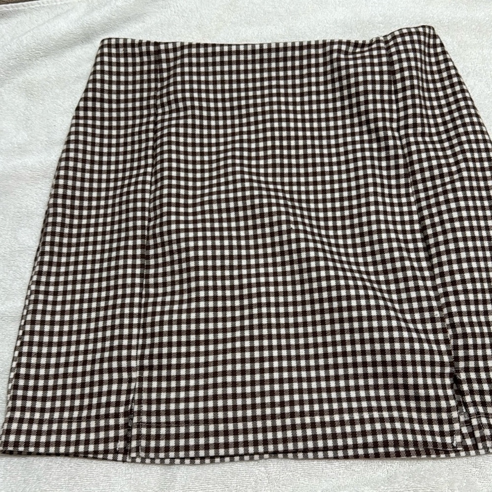 Black brown and white checkered skirt